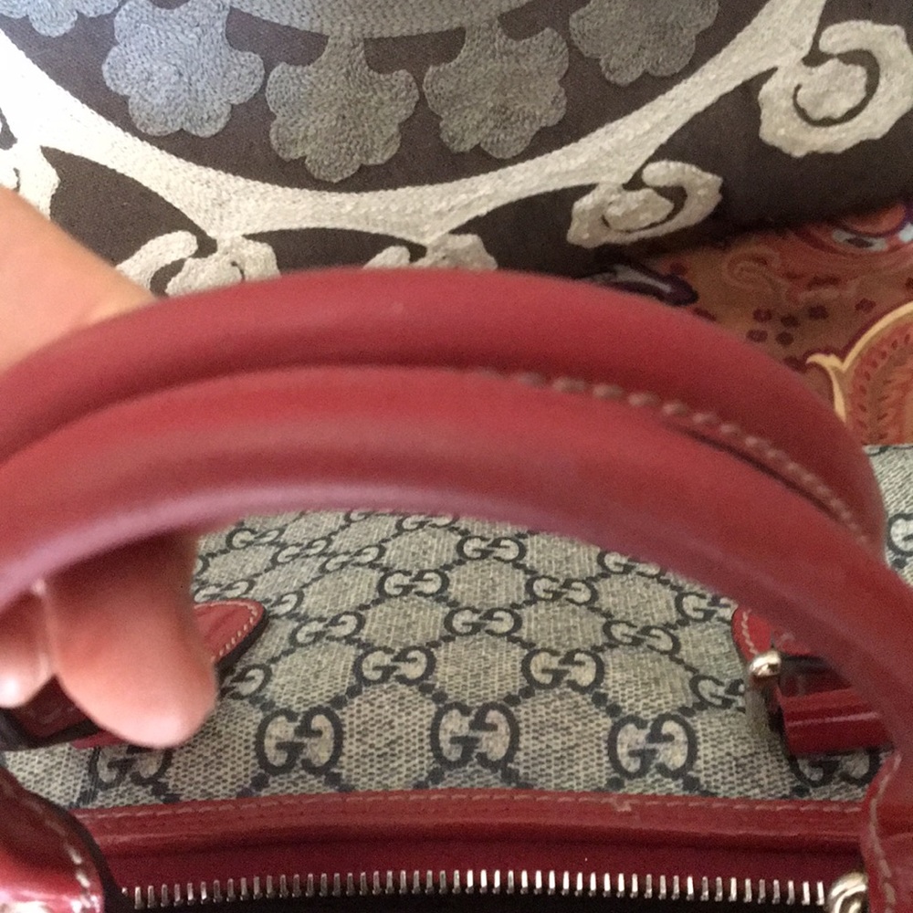 Authentic Gucci Boston Tattoo Rose Heart handbag - Picture 2 of 4